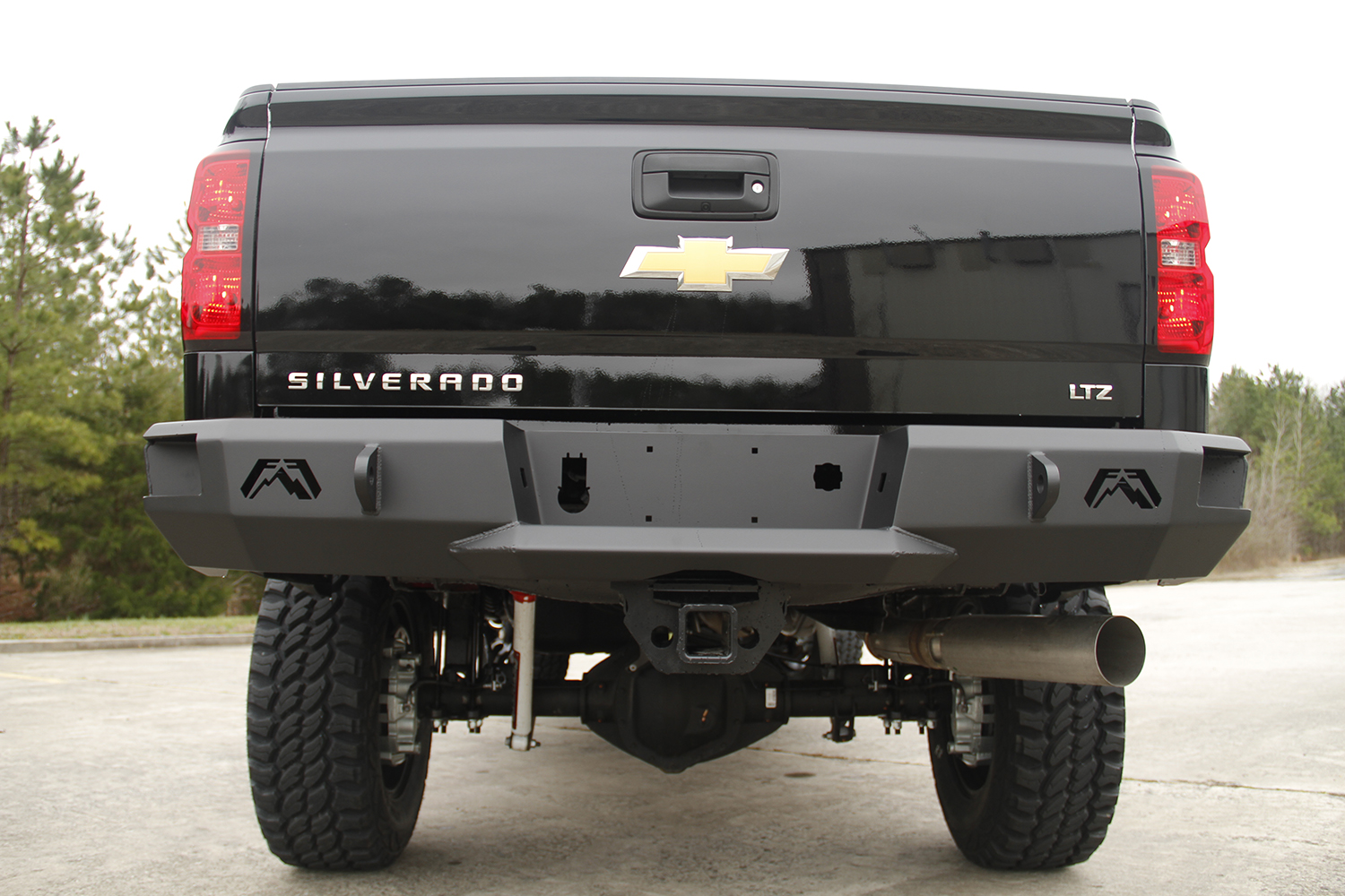 2015 silverado rear bumper
