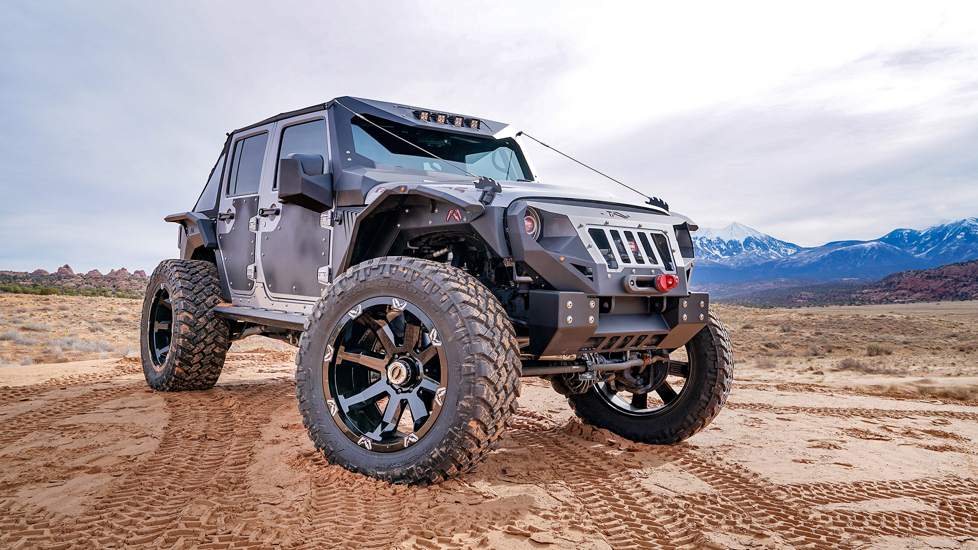 Jeep Accessories, Bumpers and Roof Racks | Fab Fours