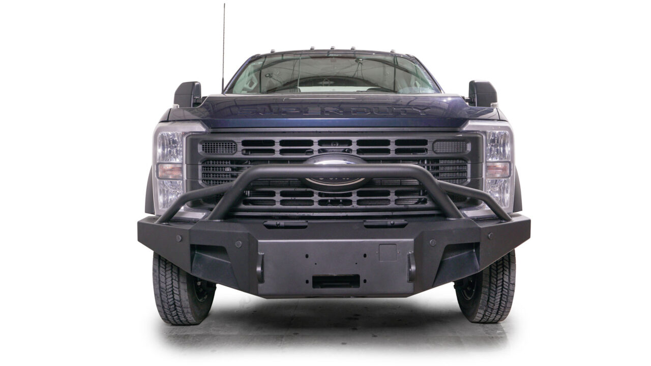 Ford Super Duty Premium winch ready steel front bumper for F450-550 guard options